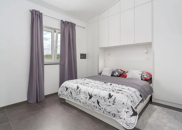 Apartment Gallery In *